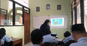 Praktik Mengajar Bahasa Inggris di SLB Sebagai Kontribusi Nyata Terhadap Sustainable Development Goals